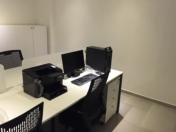 Office, systems by SIMONIAN Technology