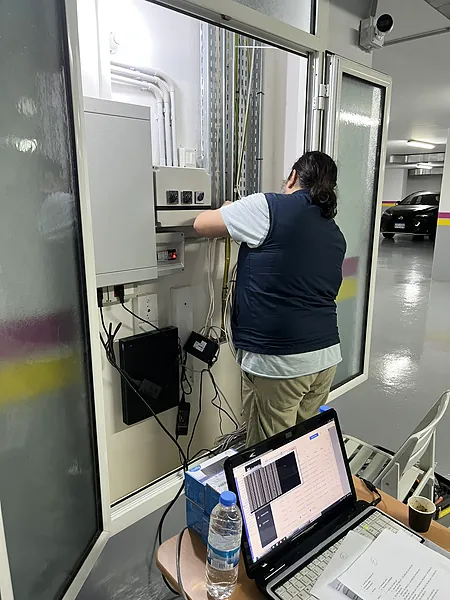 Warehouse, showroom and station, systems by SIMONIAN Technology