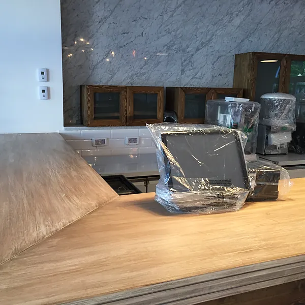 Fit out, cabling and systems by SIMONIAN Technology