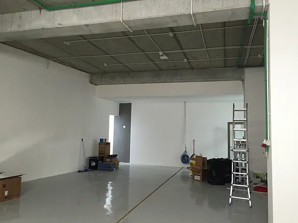 Fit out, cabling and systems by SIMONIAN Technology
