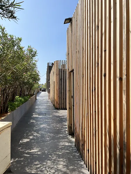 Beach club, systems by SIMONIAN Technology