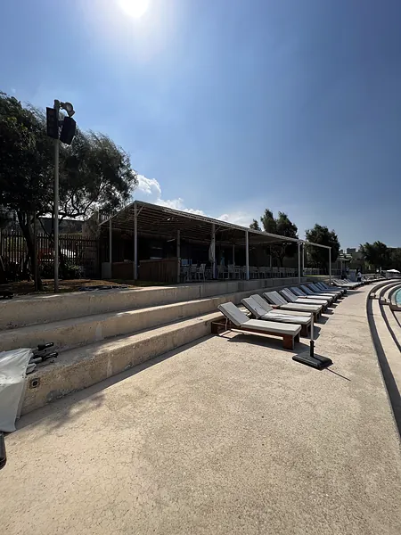 Beach club, systems by SIMONIAN Technology