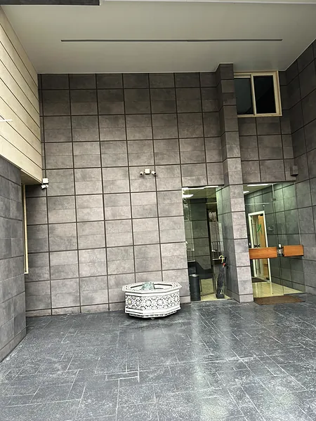 Warehouse, showroom and station, systems by SIMONIAN Technology